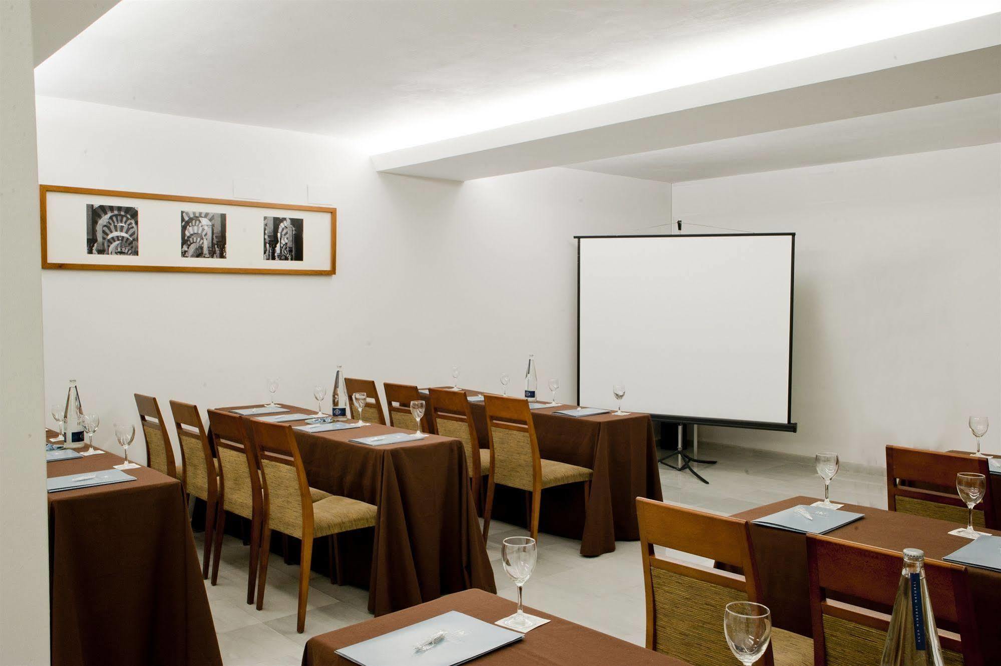 Exe Ciudad De Cordoba Otel İş olanakları fotoğraf